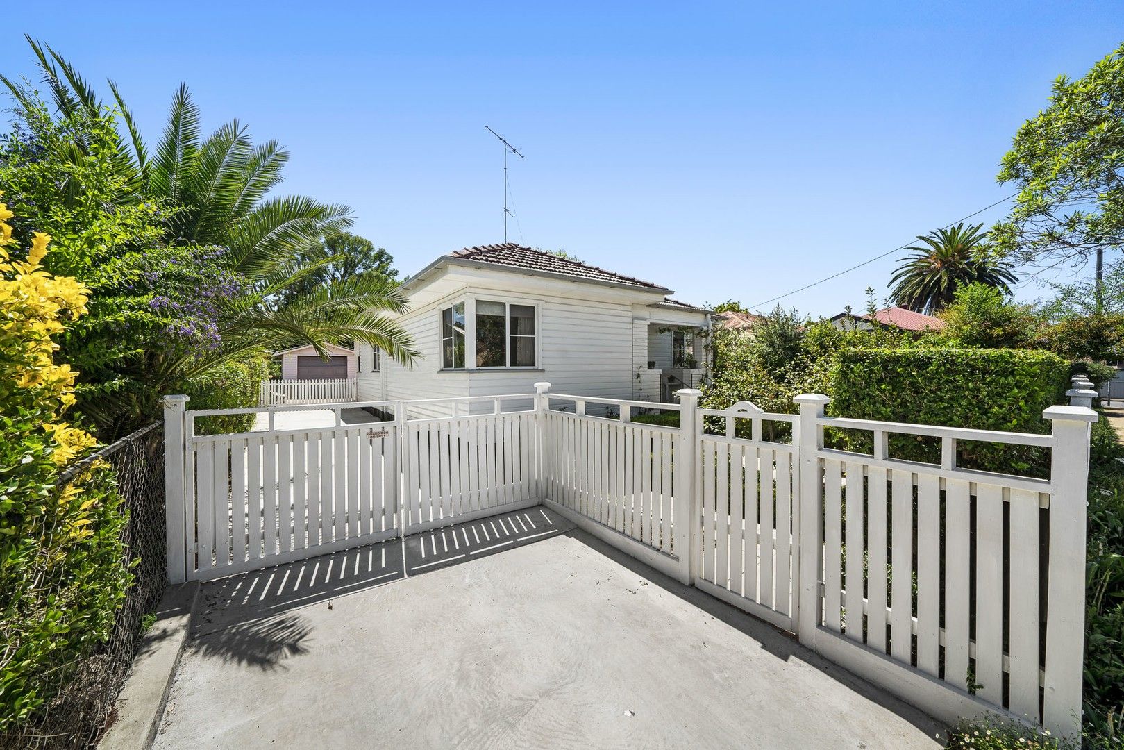 167 Campbell Street, Newtown QLD 4350, Image 0
