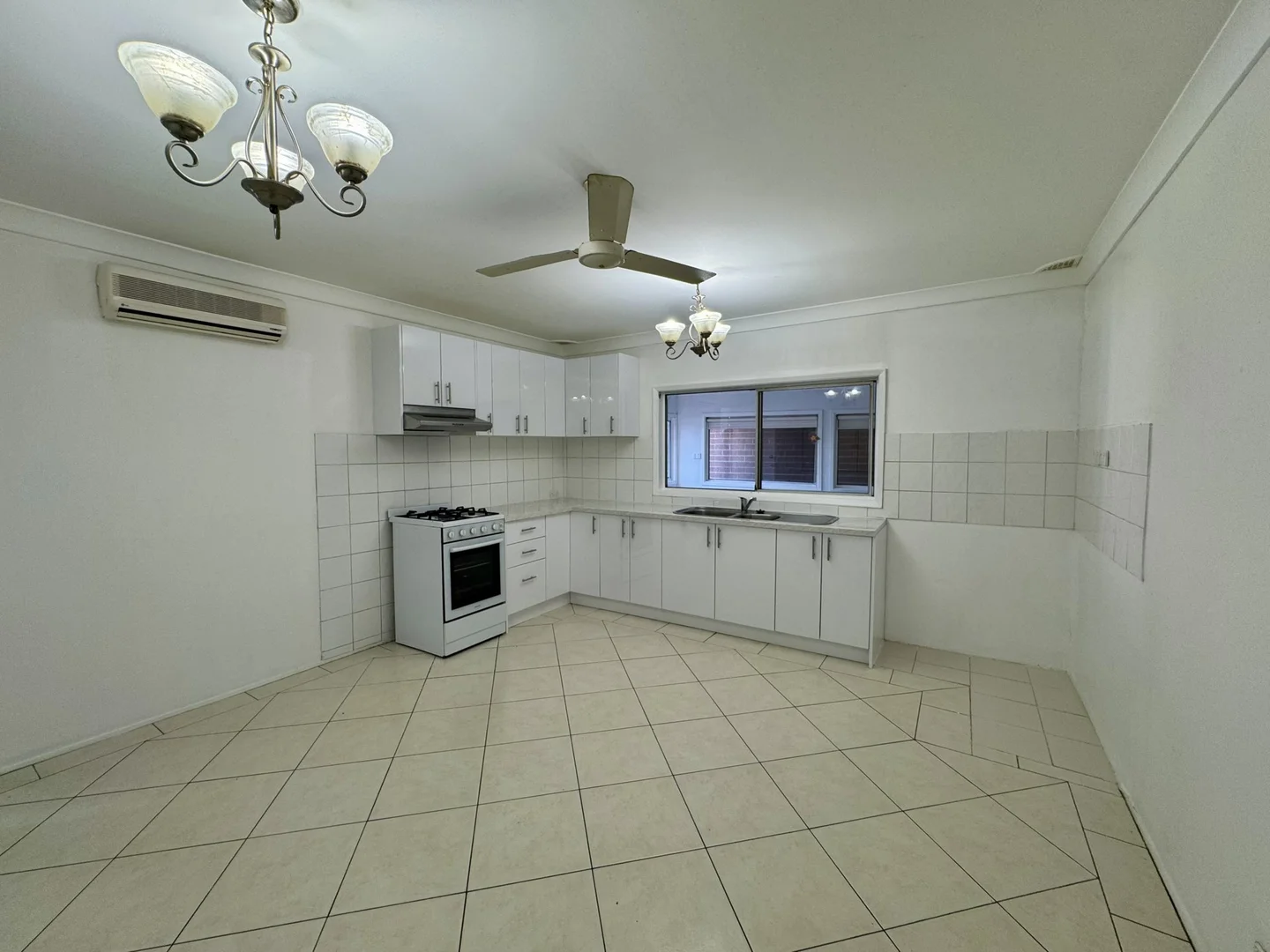 Additional image 5 of 56 Crawford Road, Doonside NSW 2767