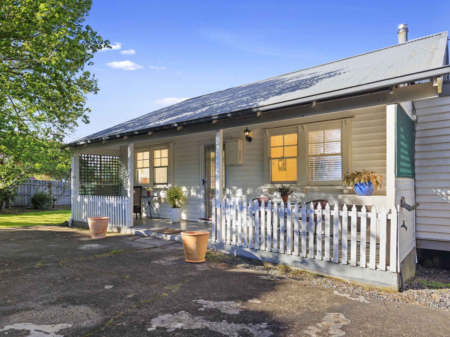 2 Dutton St, Toora VIC 3962, Image 2