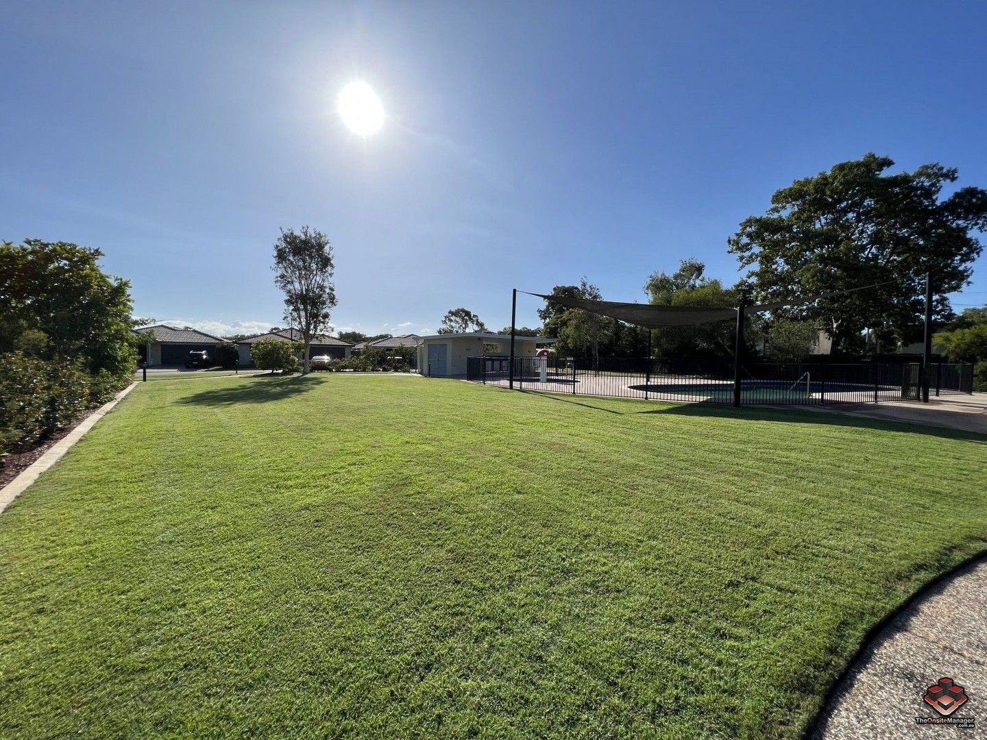 2 bedrooms House in 15-23 Redondo St NINGI QLD, 4511