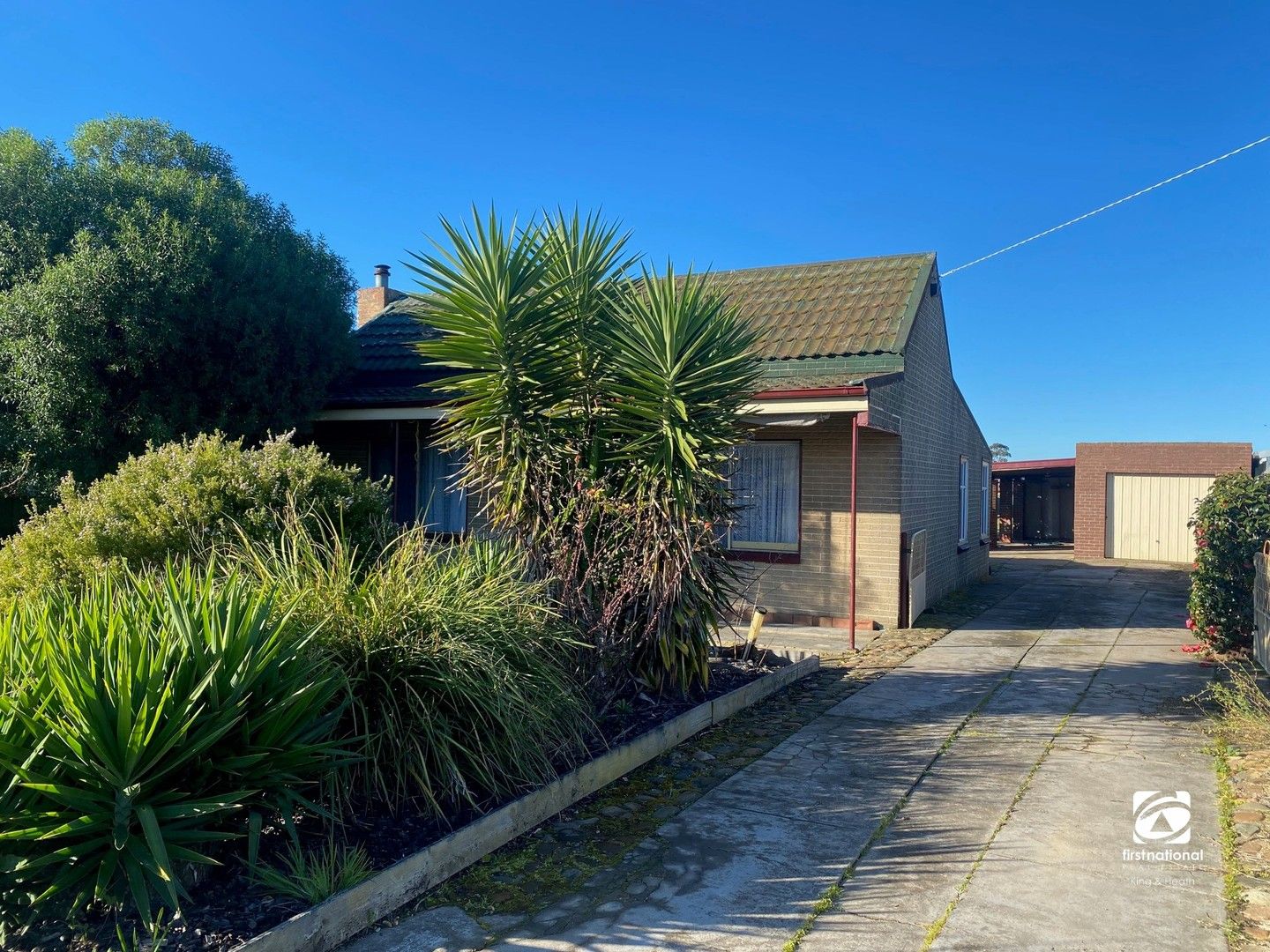 3 bedrooms House in 32 Charles Street LUCKNOW VIC, 3875