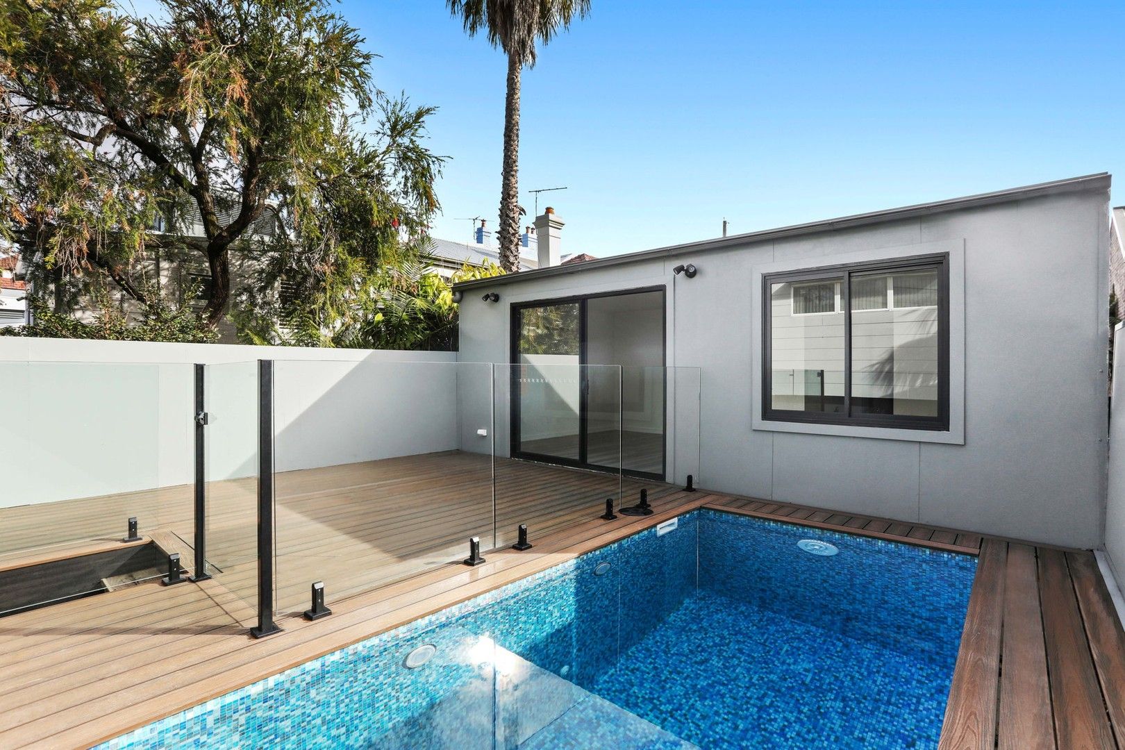 4 bedrooms House in 33 Coleridge Street LEICHHARDT QLD, 4305