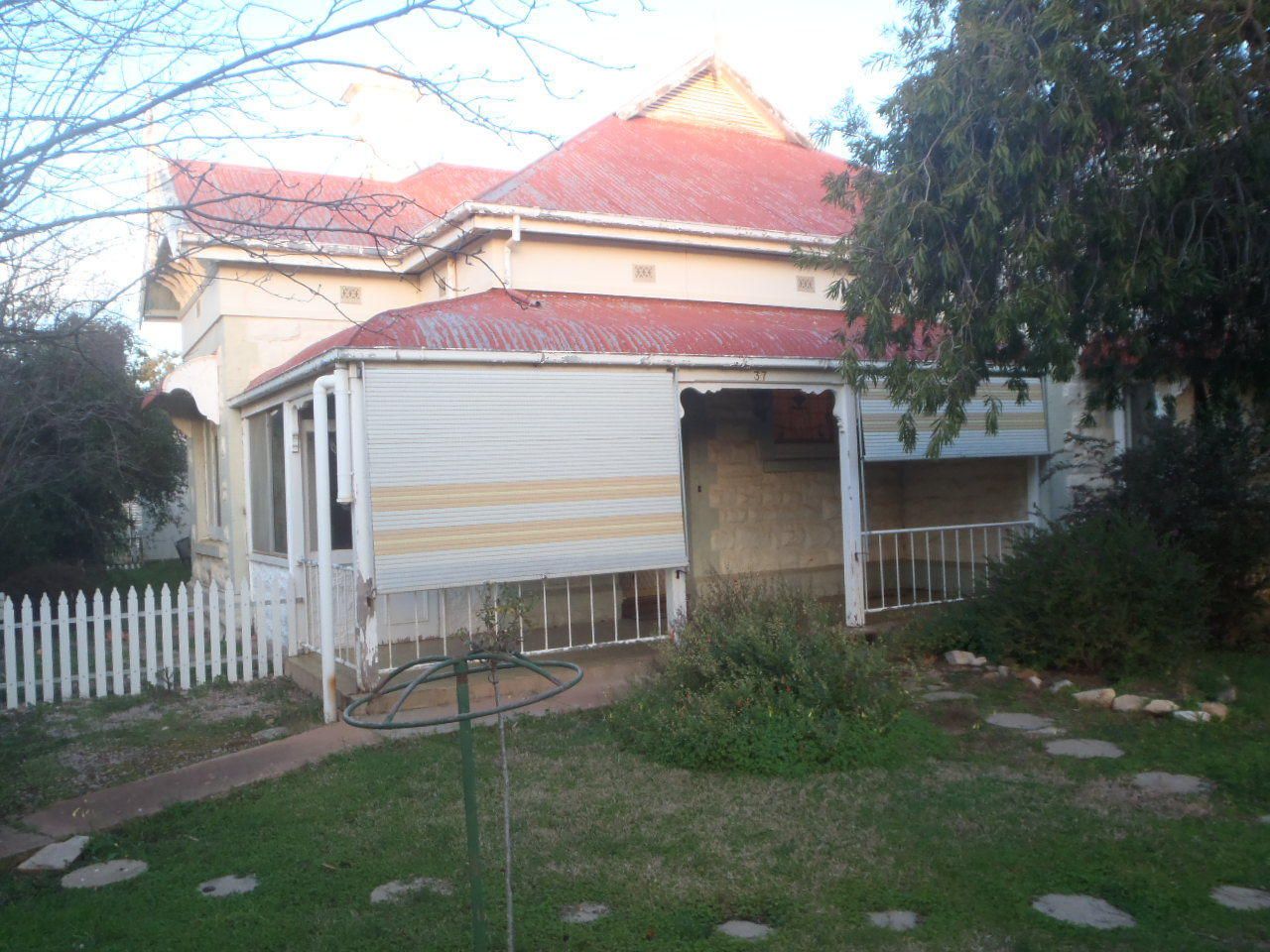 37 King Edward Terrace, Jamestow Property History & Address Research