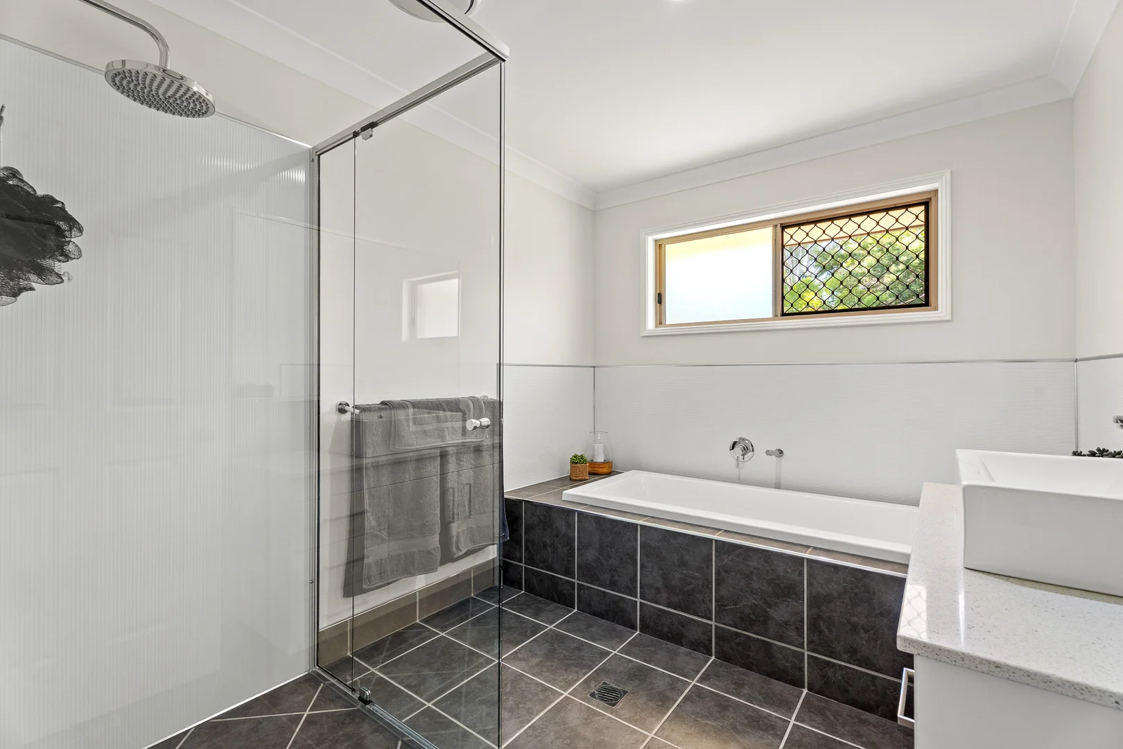 Additional image 10 of 7 Lucyanne Court, Urangan QLD 4655