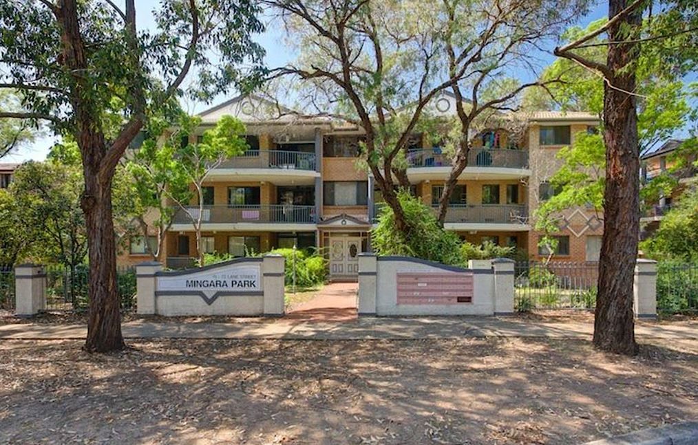 2 bedrooms Apartment / Unit / Flat in 16/70-72 Lane Street WENTWORTHVILLE NSW, 2145