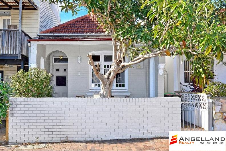 3 bedrooms House in 4 Cecilia Street MARRICKVILLE NSW, 2204