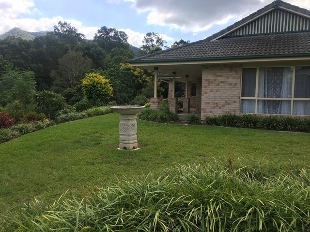 2 bedrooms House in  SAMFORD VALLEY QLD, 4520