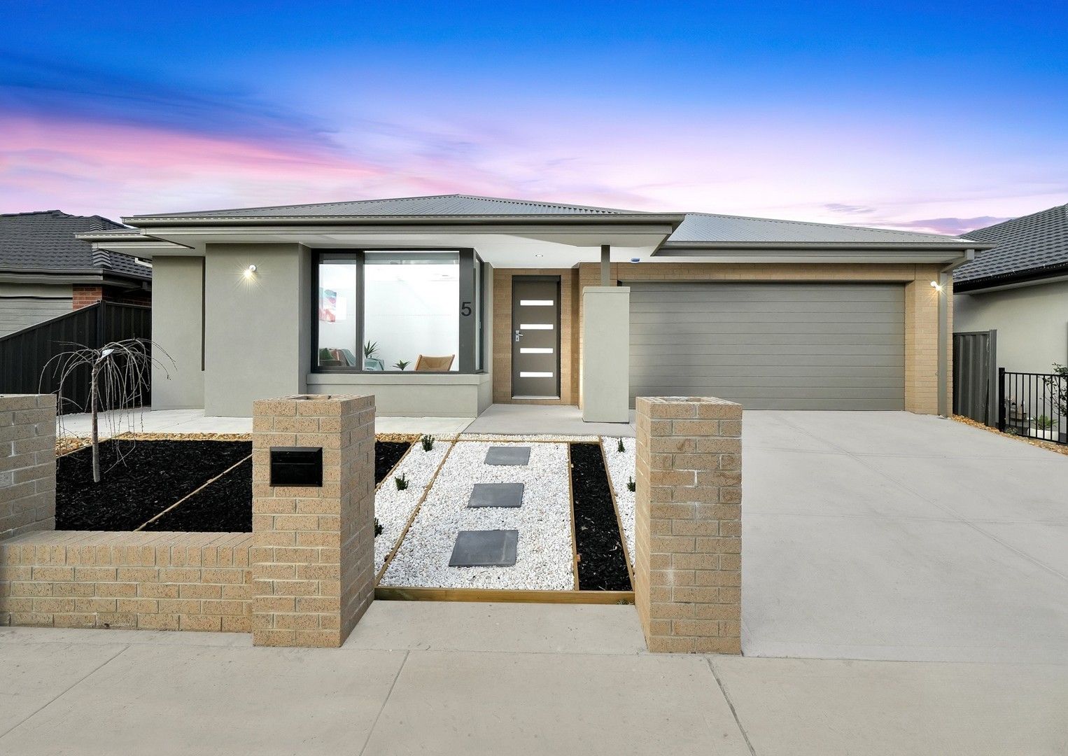 4 bedrooms House in 5 Clear Drive TARNEIT VIC, 3029