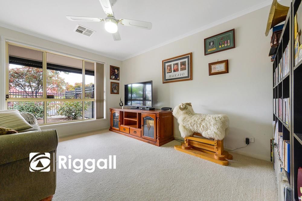 10 Blount Street, Blair Athol SA 5084, Image 2