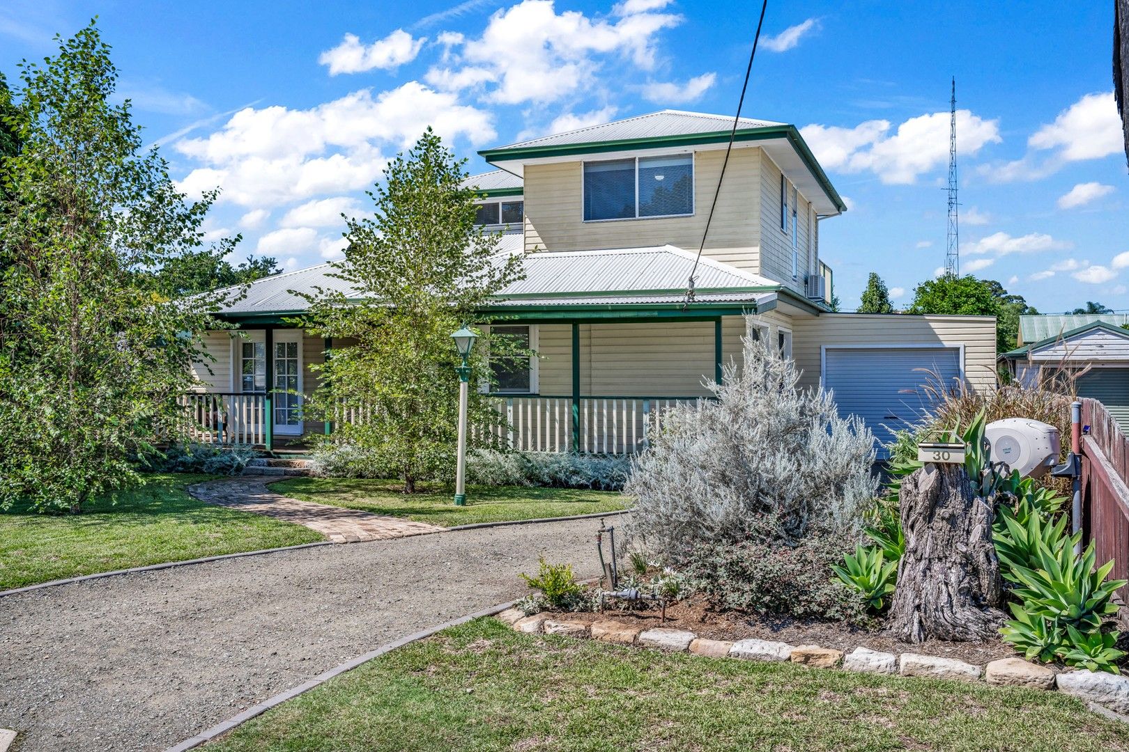 4 bedrooms House in 30 Church Street SINGLETON NSW, 2330