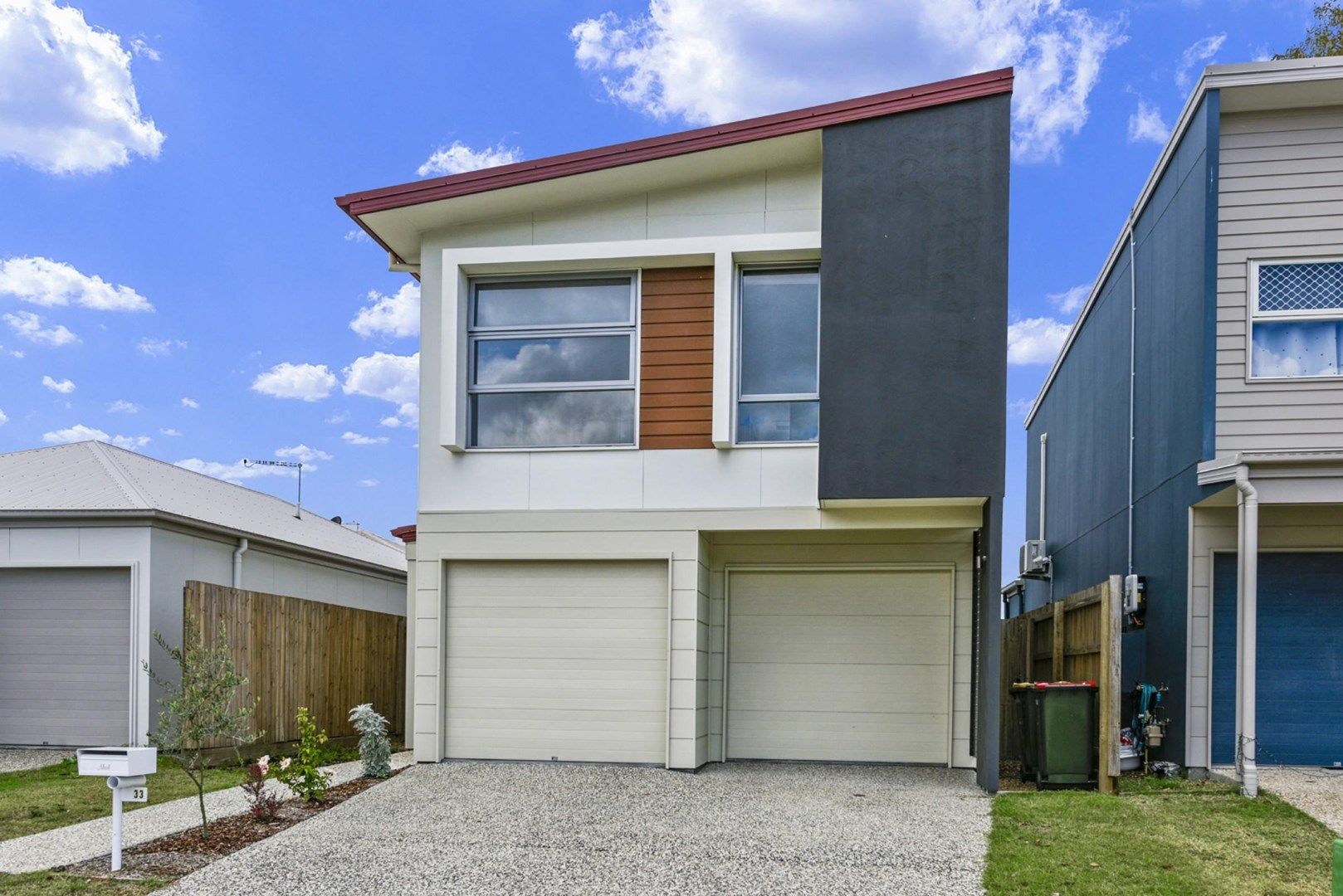 3 bedrooms House in 33 PADDINGTON STREET DOOLANDELLA QLD, 4077