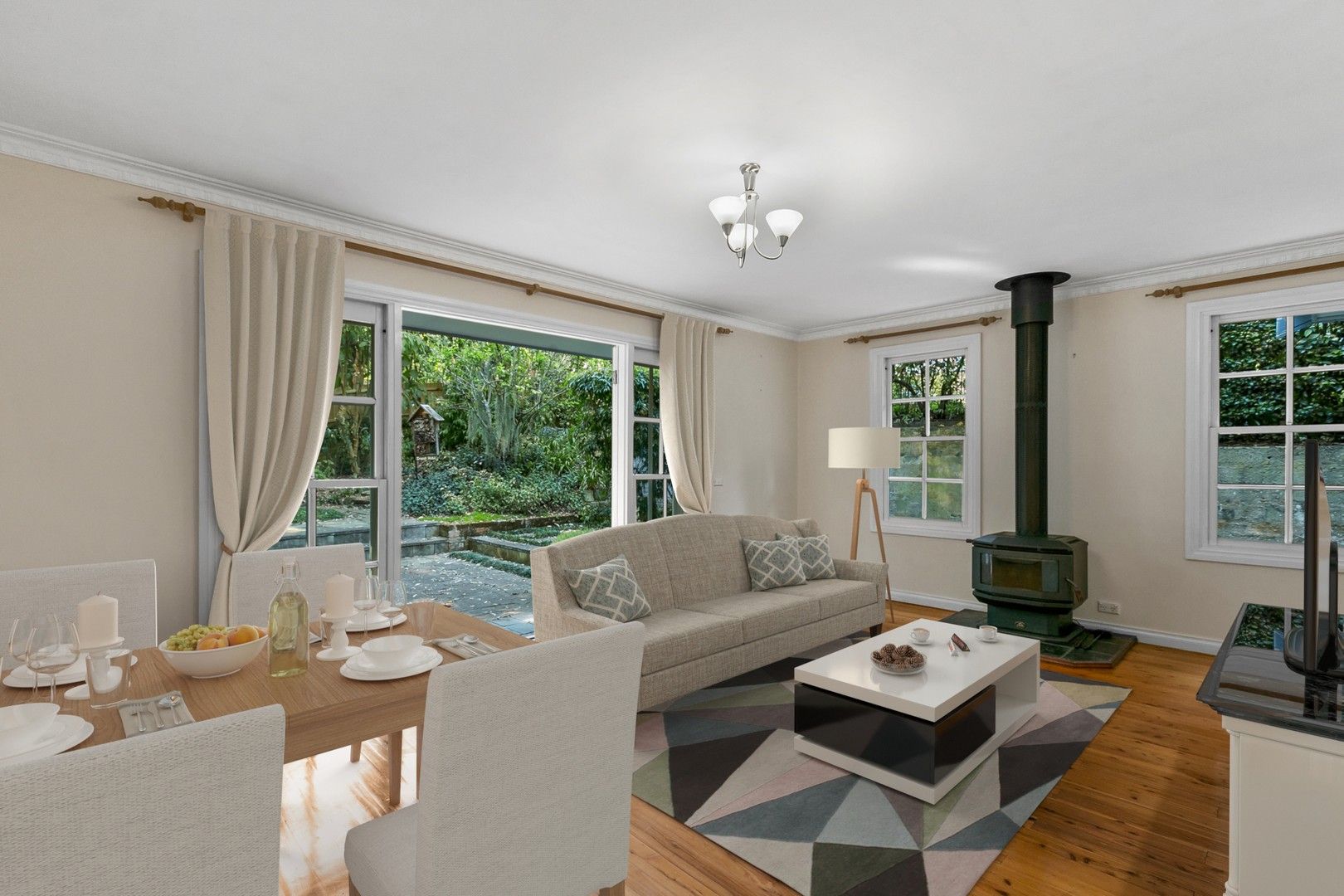 1 bedrooms Villa in 17 Linden Av PYMBLE NSW, 2073