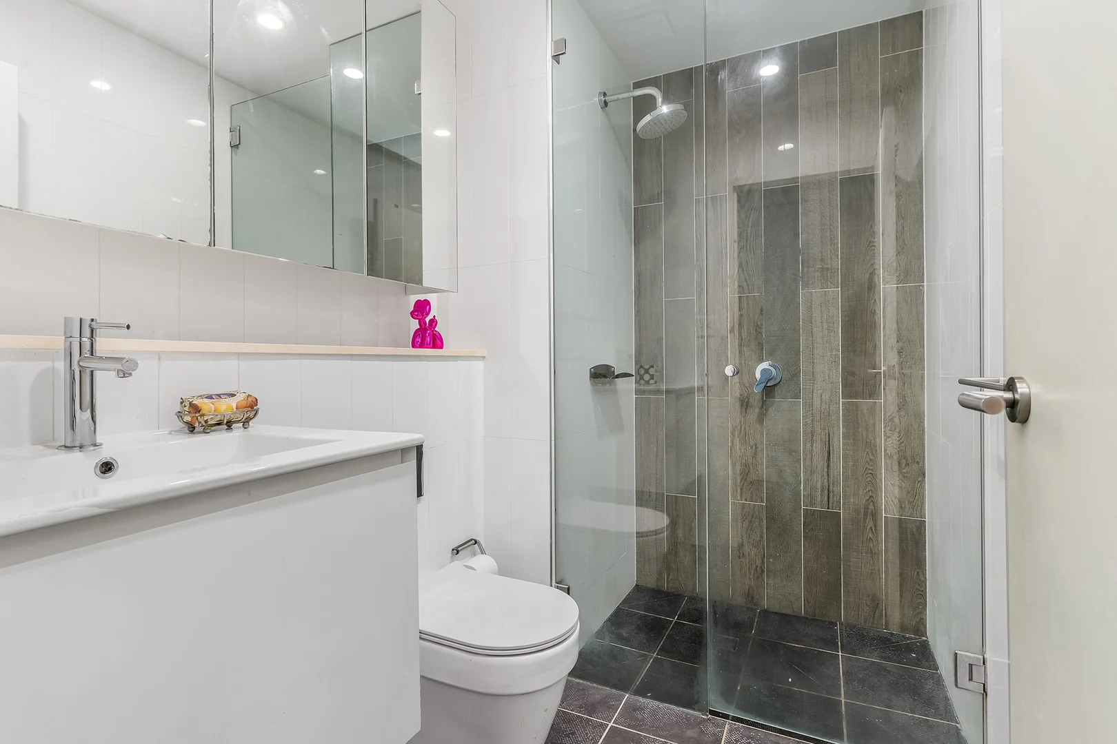 Additional image 14 of 7/5 Pyrmont Bridge Road, Camperdown NSW 2050