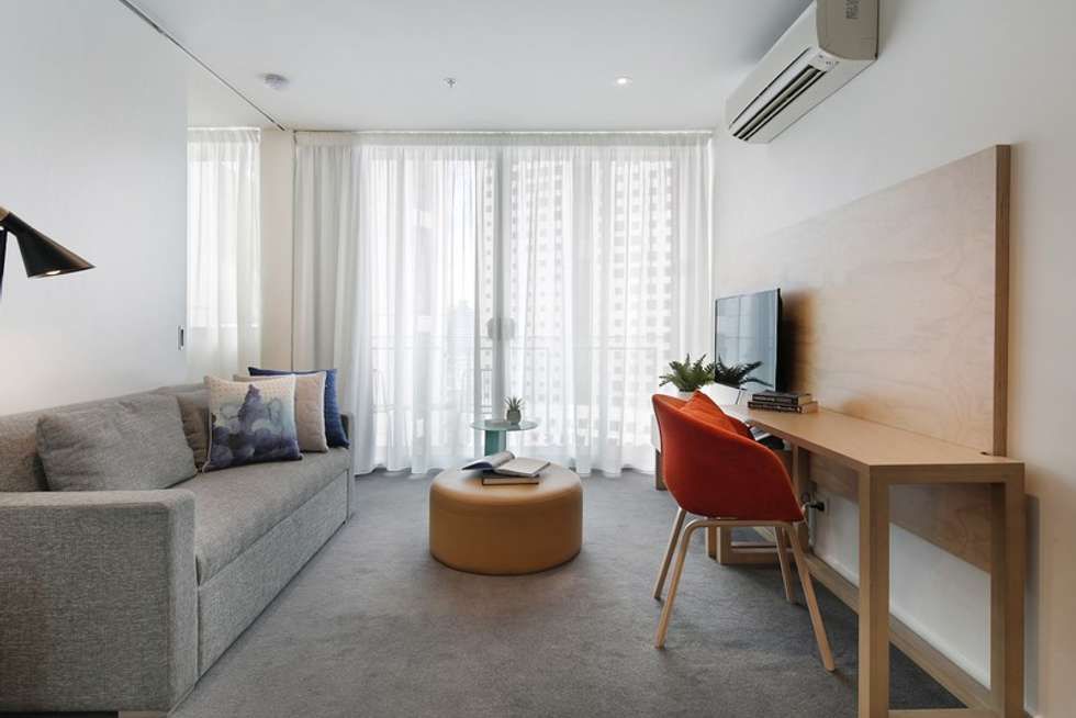 2 bedrooms Apartment / Unit / Flat in 1106/285 City Road SOUTHBANK VIC, 3006