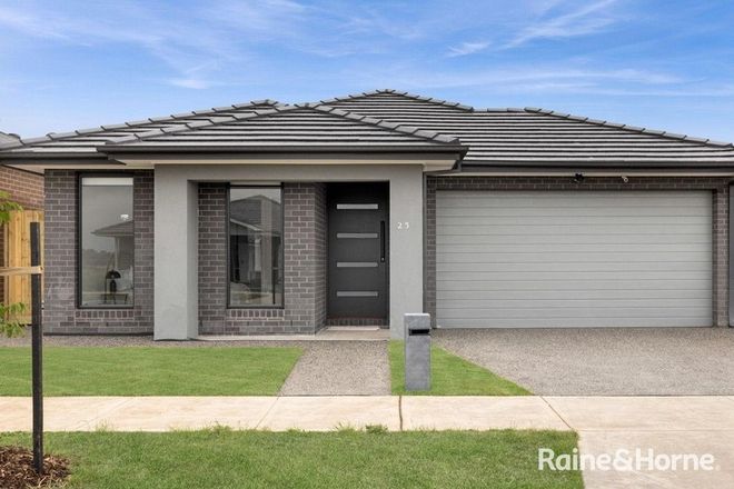 Picture of 25 Macara Street, SUNBURY VIC 3429