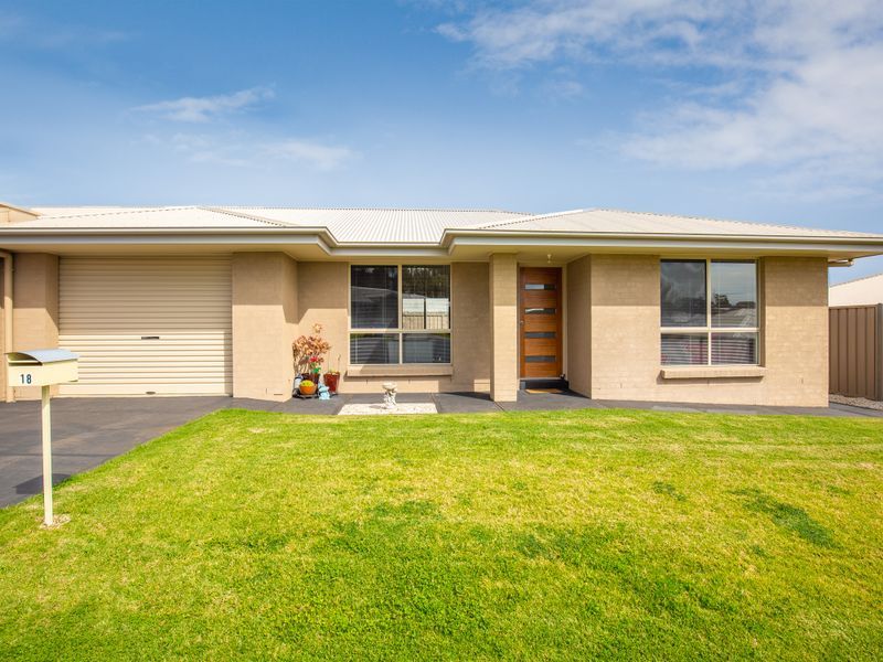 18/2A Coolabah Street, Mount Gambier SA 5290, Image 0