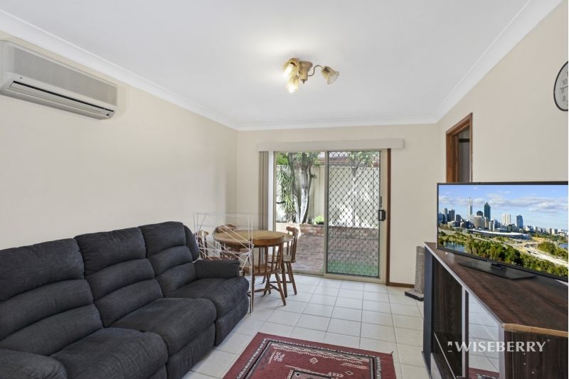 3/21 Victoria Avenue, Toukley NSW 2263, Image 2