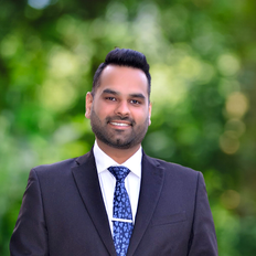 Nik Sharma, Sales representative