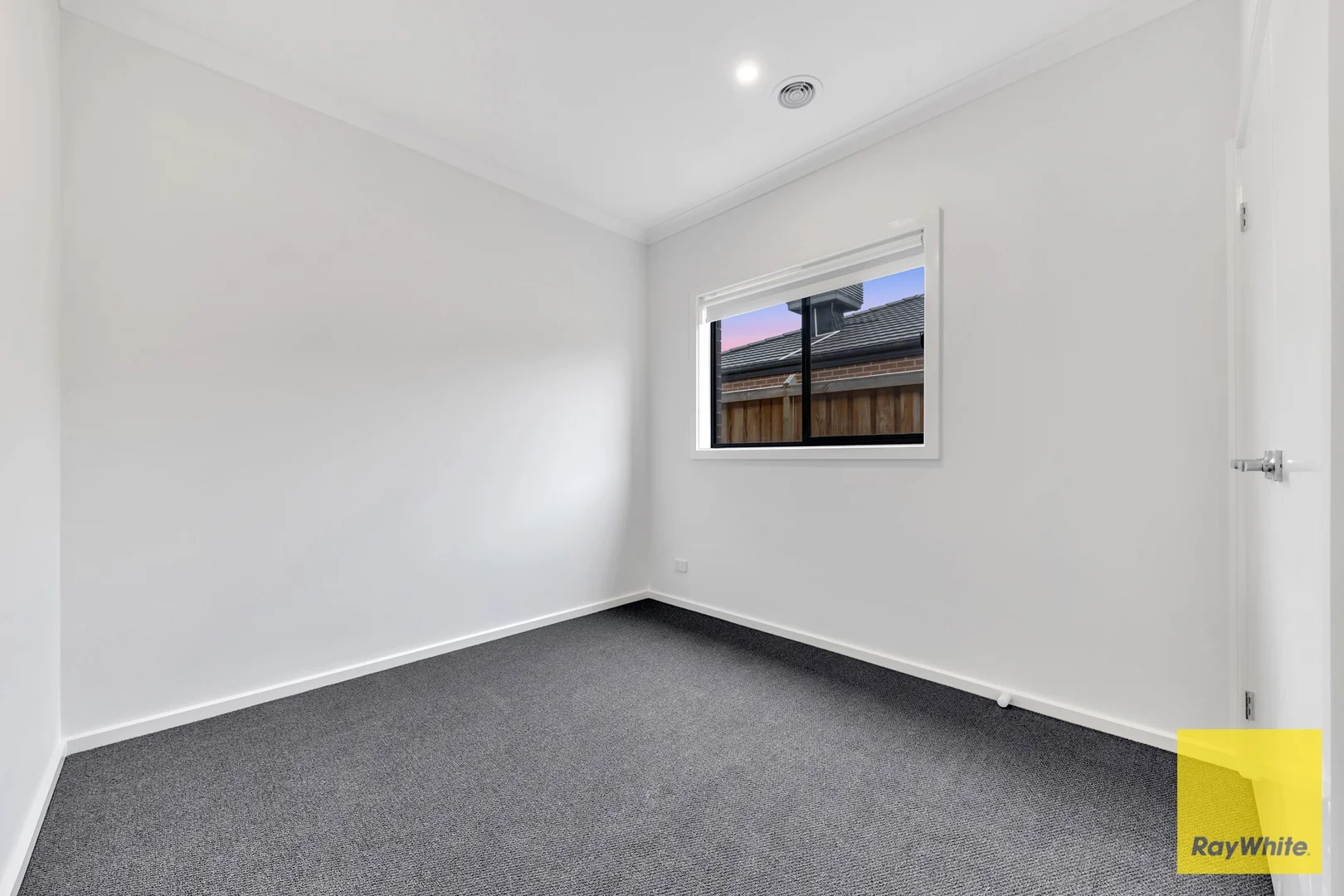 Additional image 10 of 3 Camelon Avenue, Thornhill Park VIC 3335