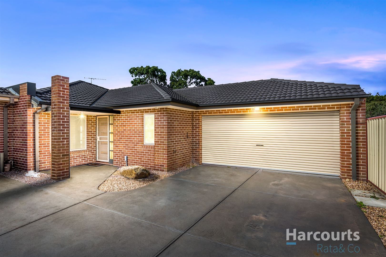 2/27 Paul Crescent, Epping VIC 3076