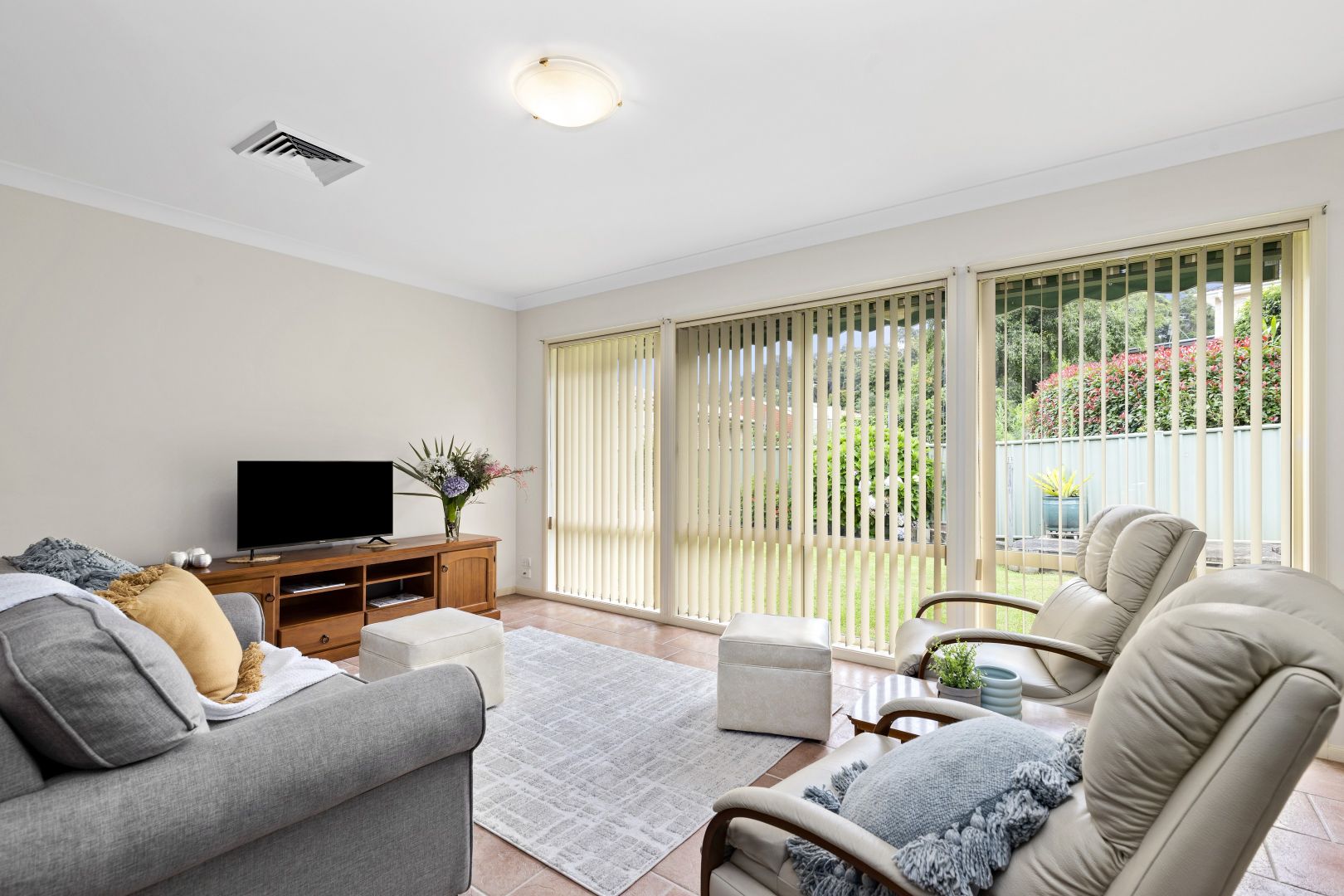 4 Angophora Place, Catalina NSW 2536, Image 2