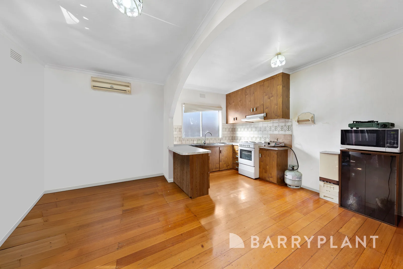 Additional image 4 of 14 Leonard Avenue, St Albans VIC 3021