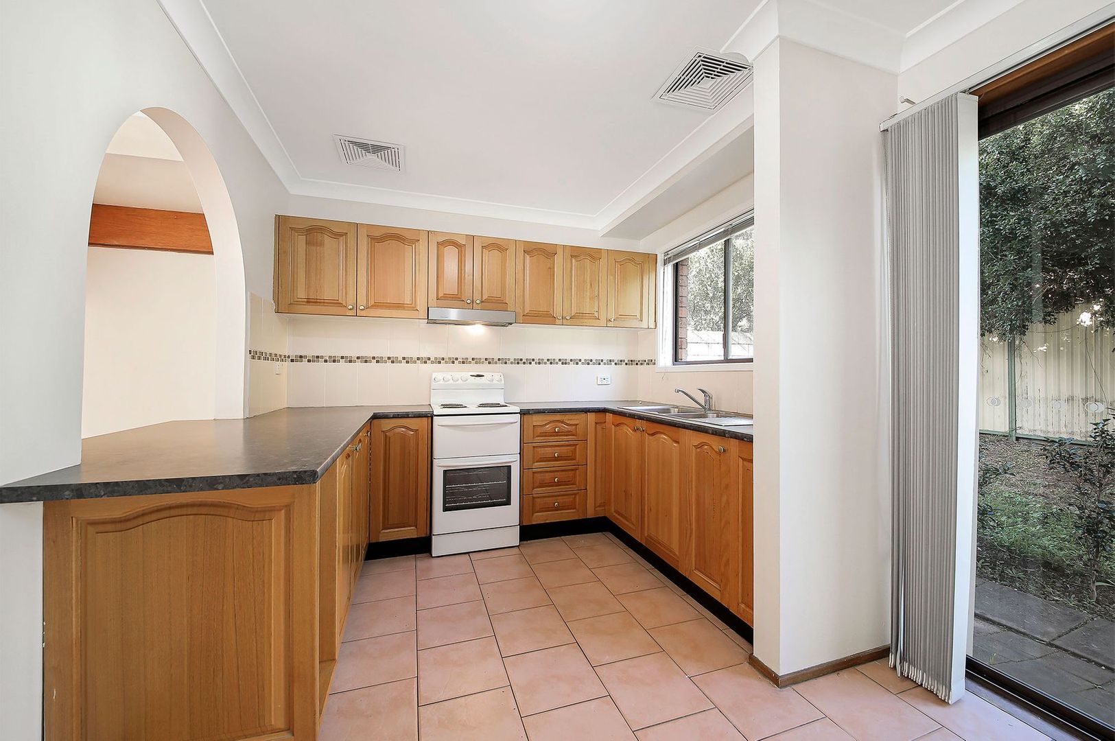 11/15 Bryant Street, Padstow NSW 2211, Image 2