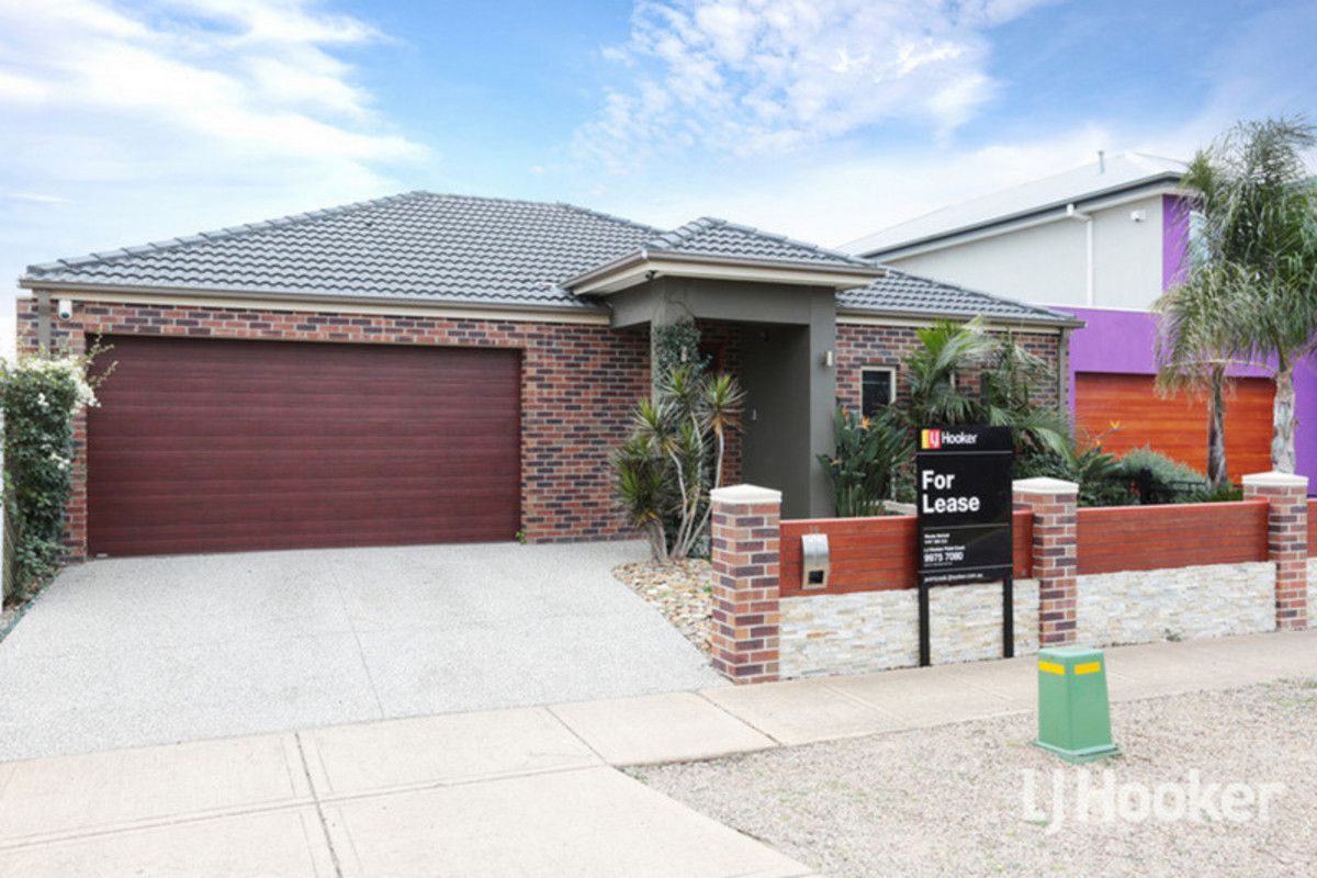 4 bedrooms House in 10 Cordner Way POINT COOK VIC, 3030