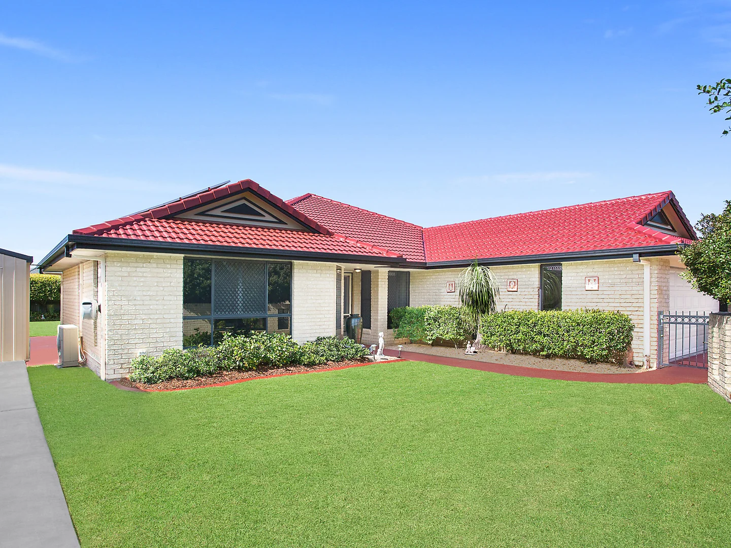 Additional image 2 of 33 Kalowendha Avenue, Pelican Waters QLD 4551