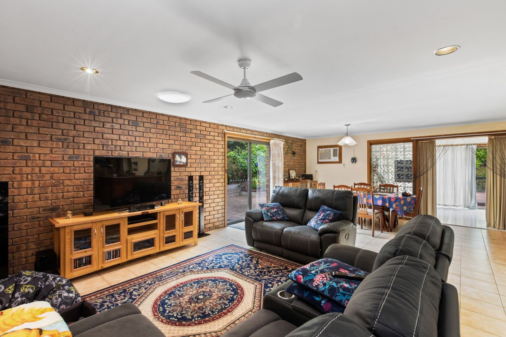 84a Bellaview Road, Flagstaff Hill SA 5159, Image 2