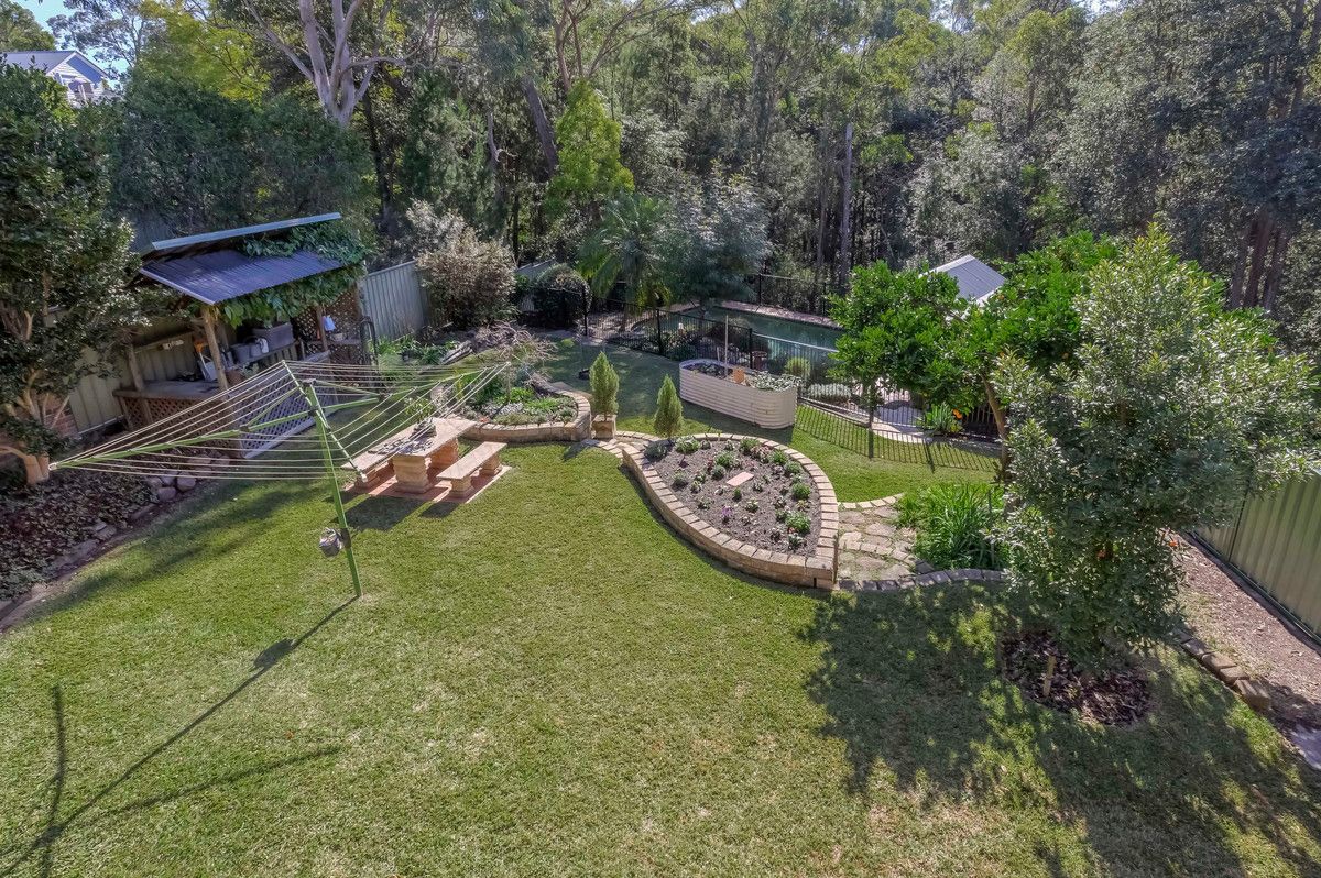 6 Centre Crescent, Blaxland NSW 2774, Image 2