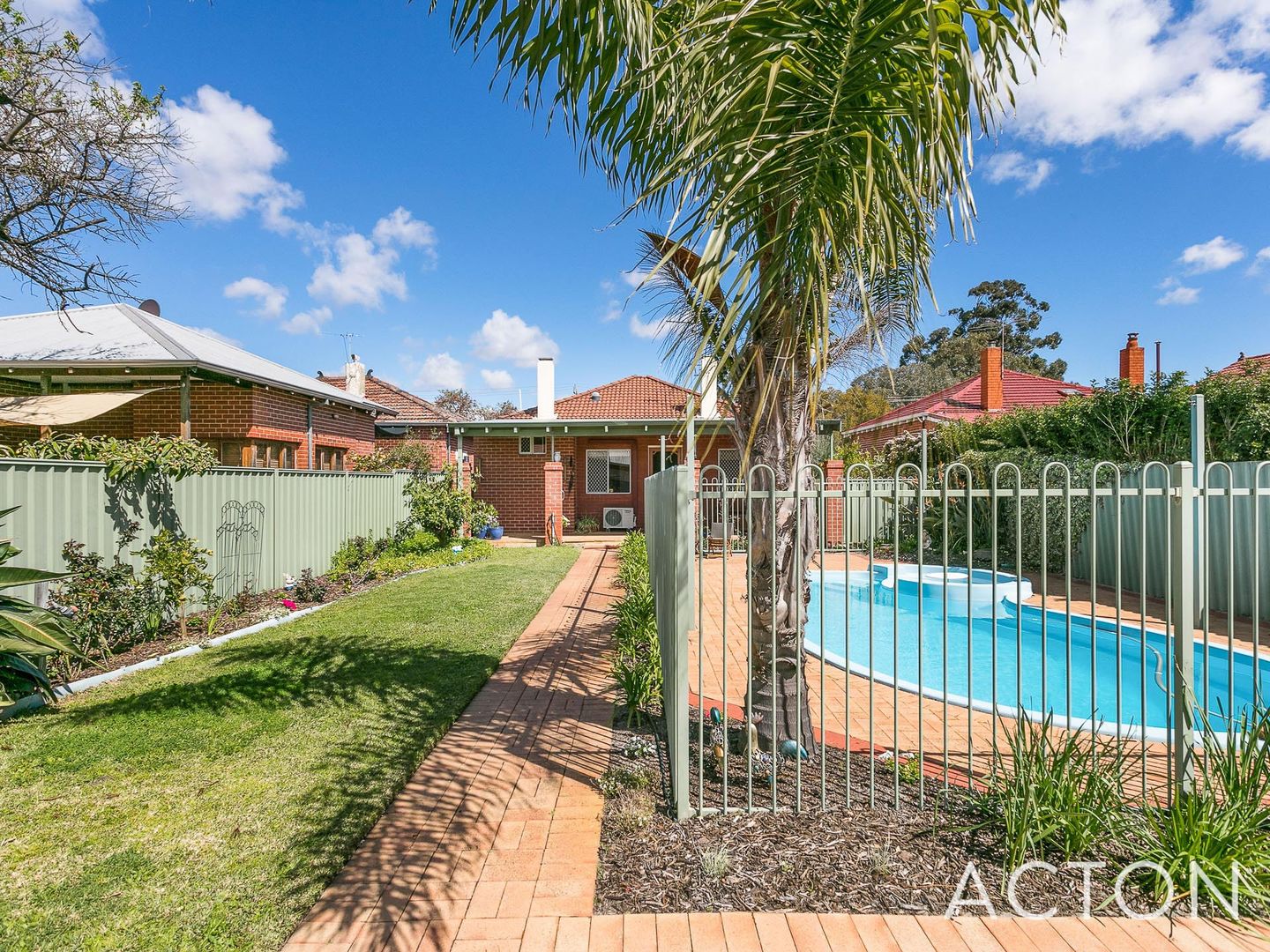 100 Stuart Street, Inglewood WA 6052, Image 2