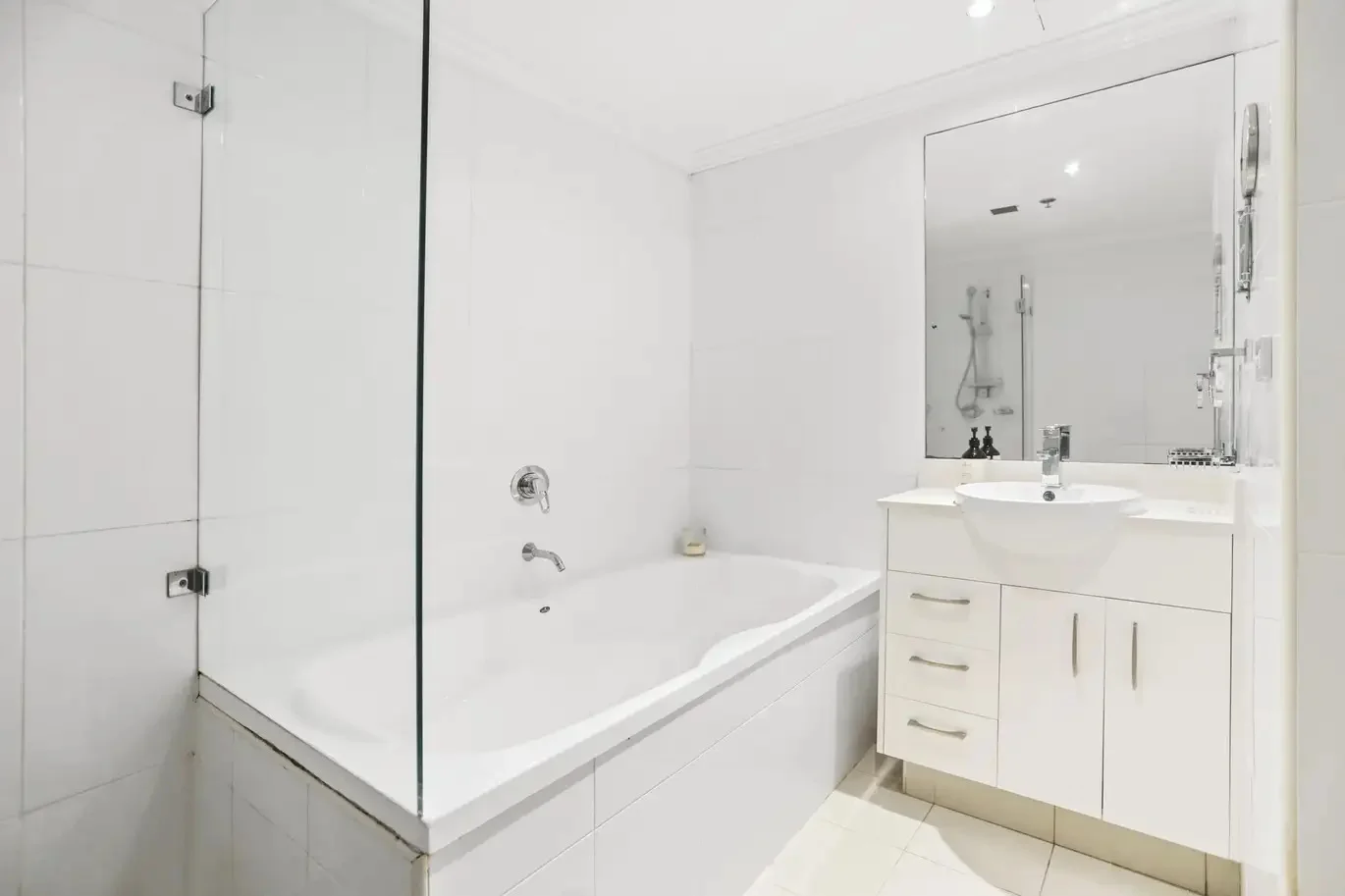 Additional image 9 of 345/8 Lachlan Street, Waterloo NSW 2017