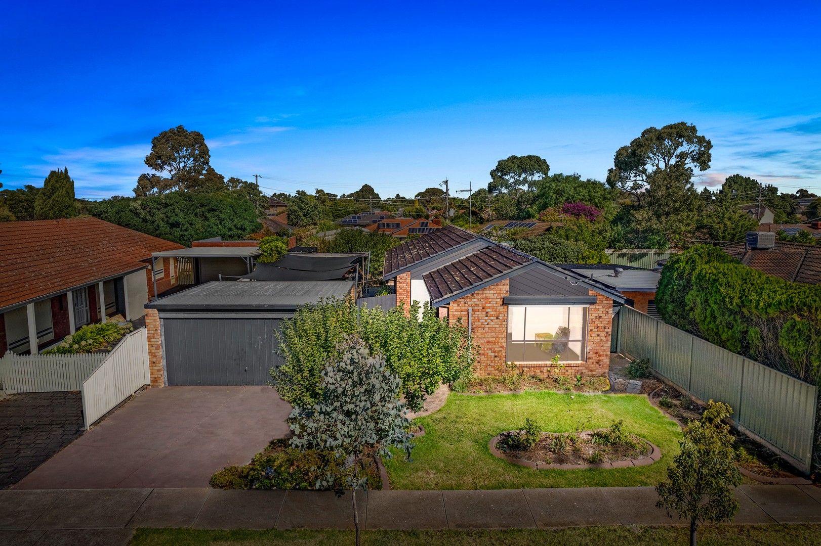 11 Lamb Grove, Hoppers Crossing VIC 3029, Image 0