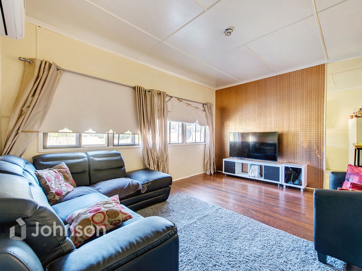 22 Greenway Street, Churchill QLD 4305, Image 2