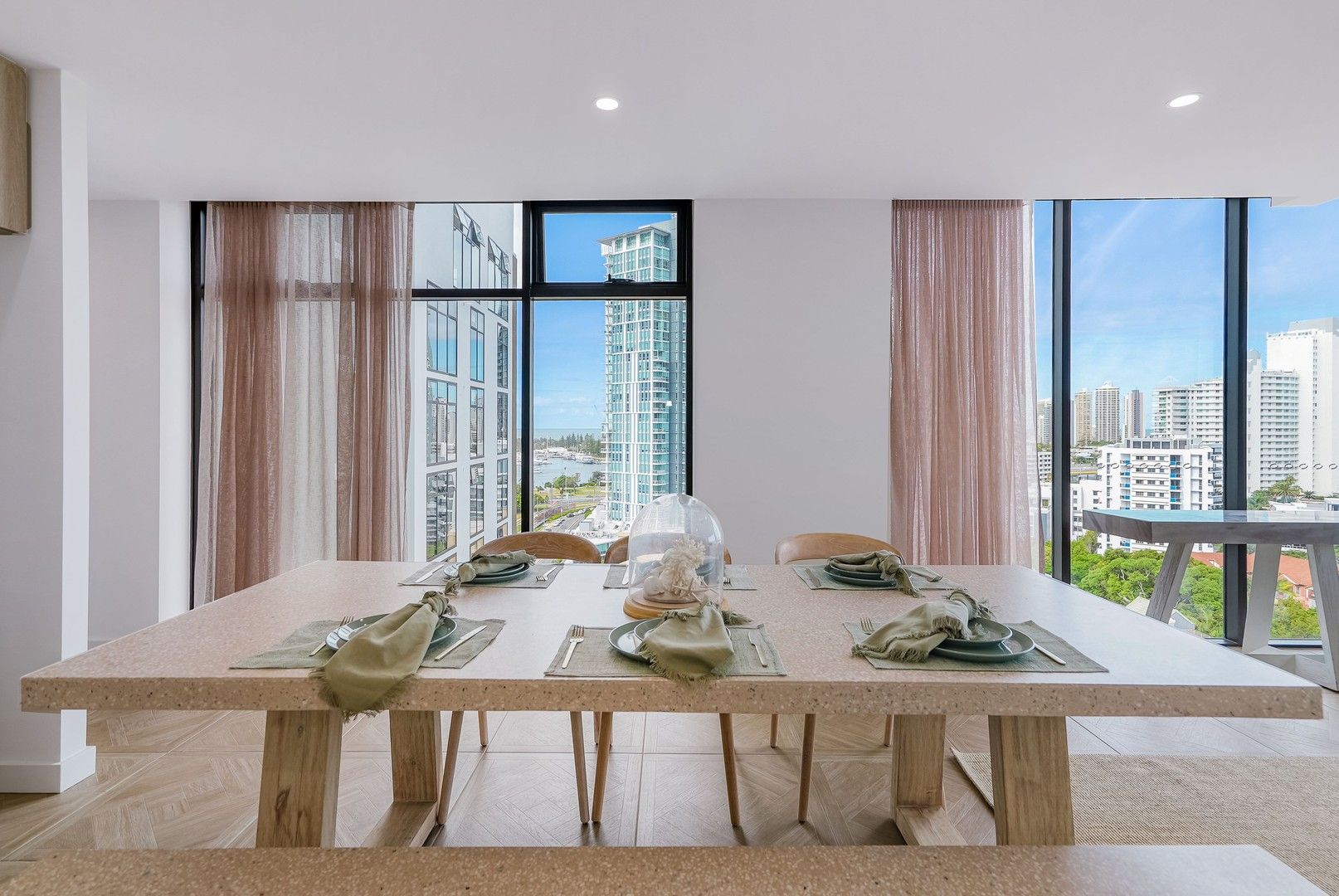 3 bedrooms Apartment / Unit / Flat in 301/24 Queen Street SOUTHPORT QLD, 4215