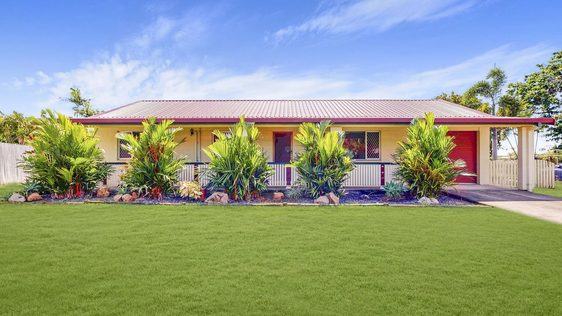 6 Willseal Court, Mount Louisa QLD 4814