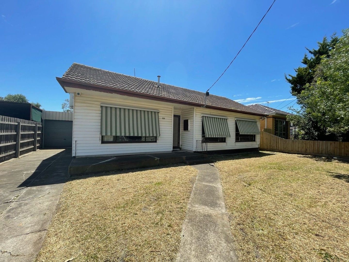 3 bedrooms House in 214 Forrest Street ARDEER VIC, 3022