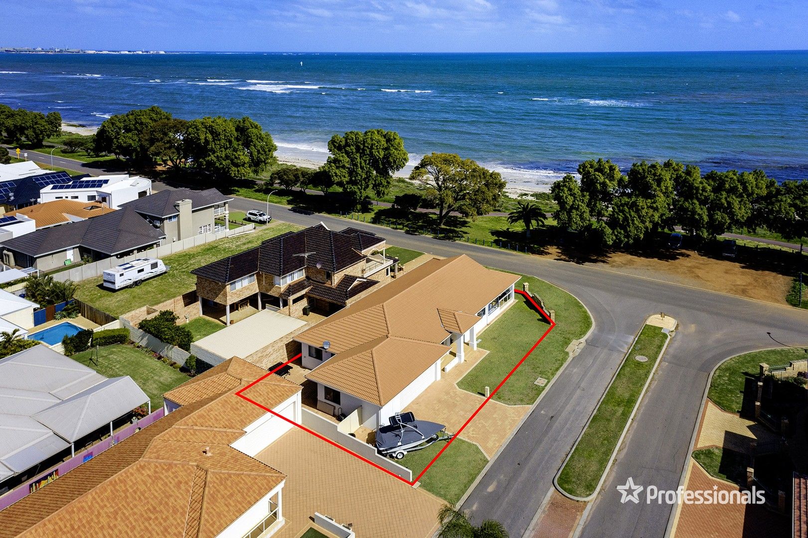 2 Champion Bay Rise, Bluff Point WA 6530, Image 0