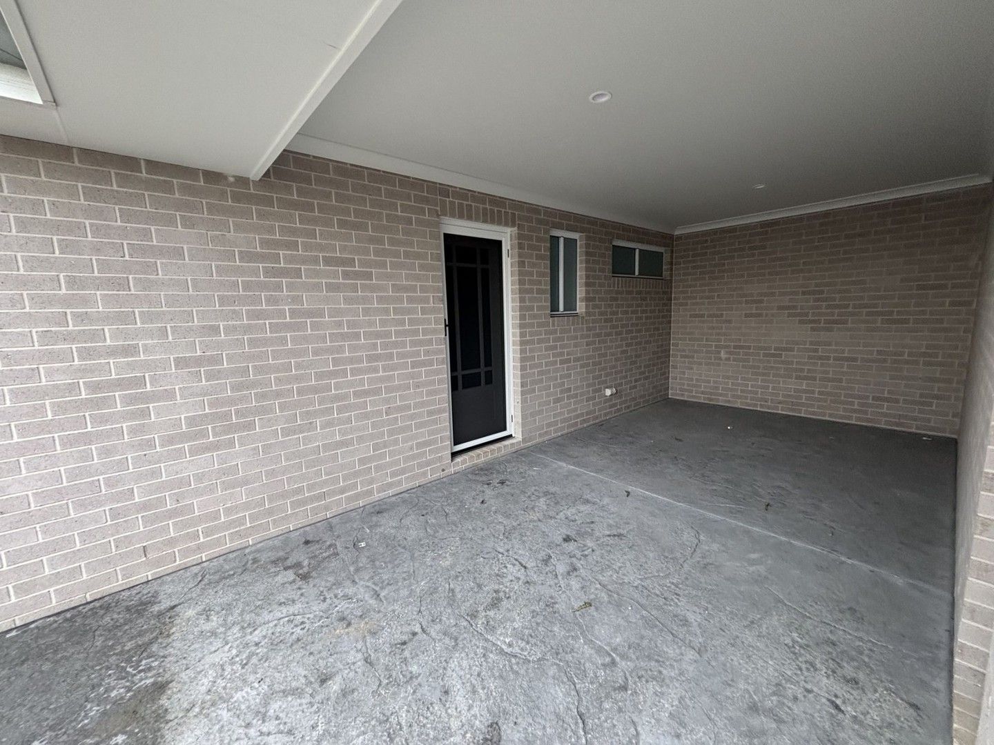 2 bedrooms Apartment / Unit / Flat in 1/137 Warrah Drive TAMWORTH NSW, 2340
