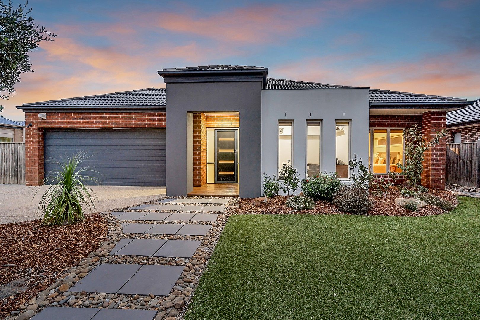 32 Taransay Way, Craigieburn VIC 3064, Image 0