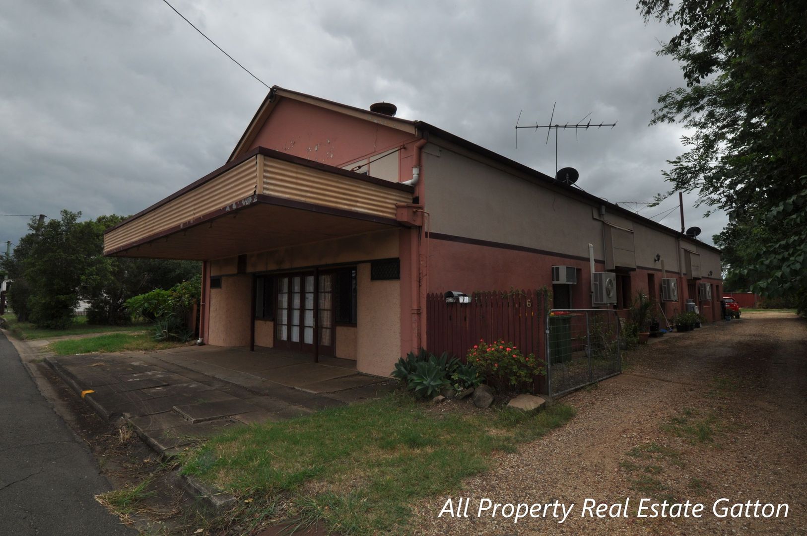 1/6 Railway Street, Forest Hill Property History & Address Research