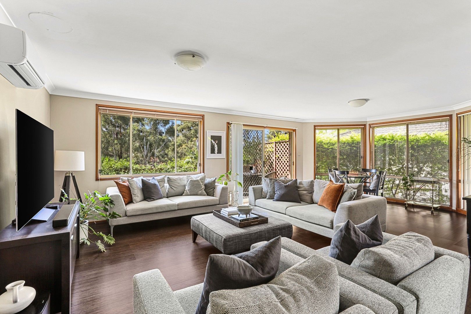 4 bedrooms House in 37 View Street MIRANDA NSW, 2228