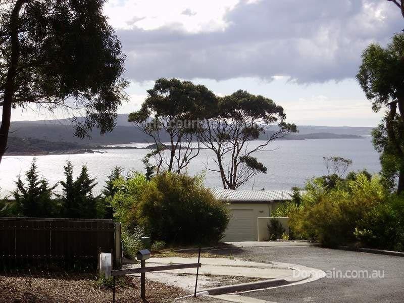 36 Highcrest Avenue, Binalong Bay TAS 7216, Image 1