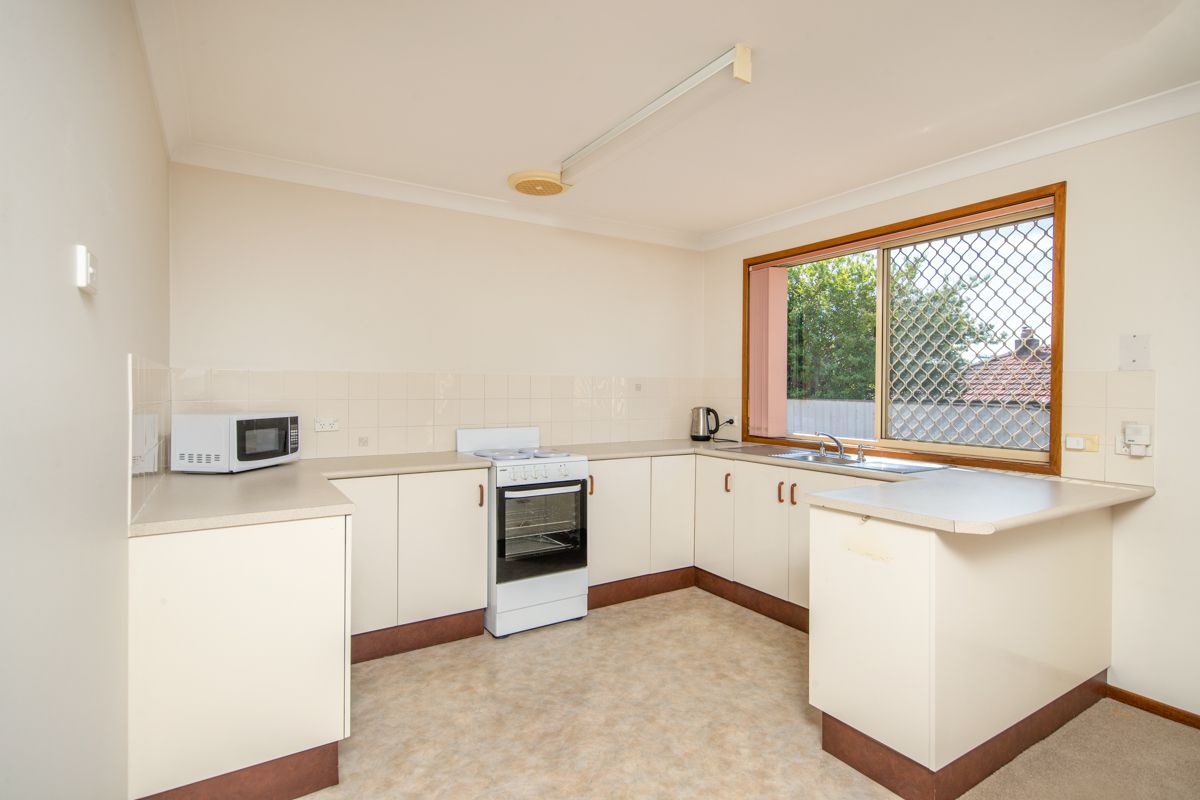 9/3 Francis Street, Cardiff South NSW 2285, Image 1
