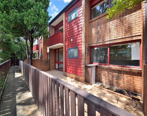 8/6 Pearson Street, Gladesville NSW 2111