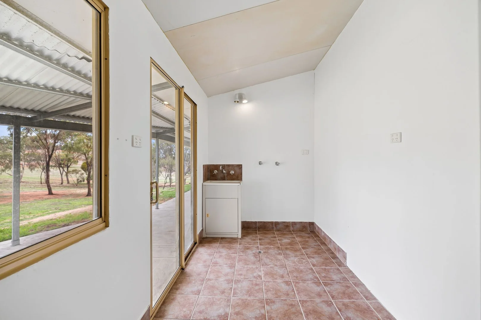 Additional image 25 of 122 Attfield Road, York WA 6302