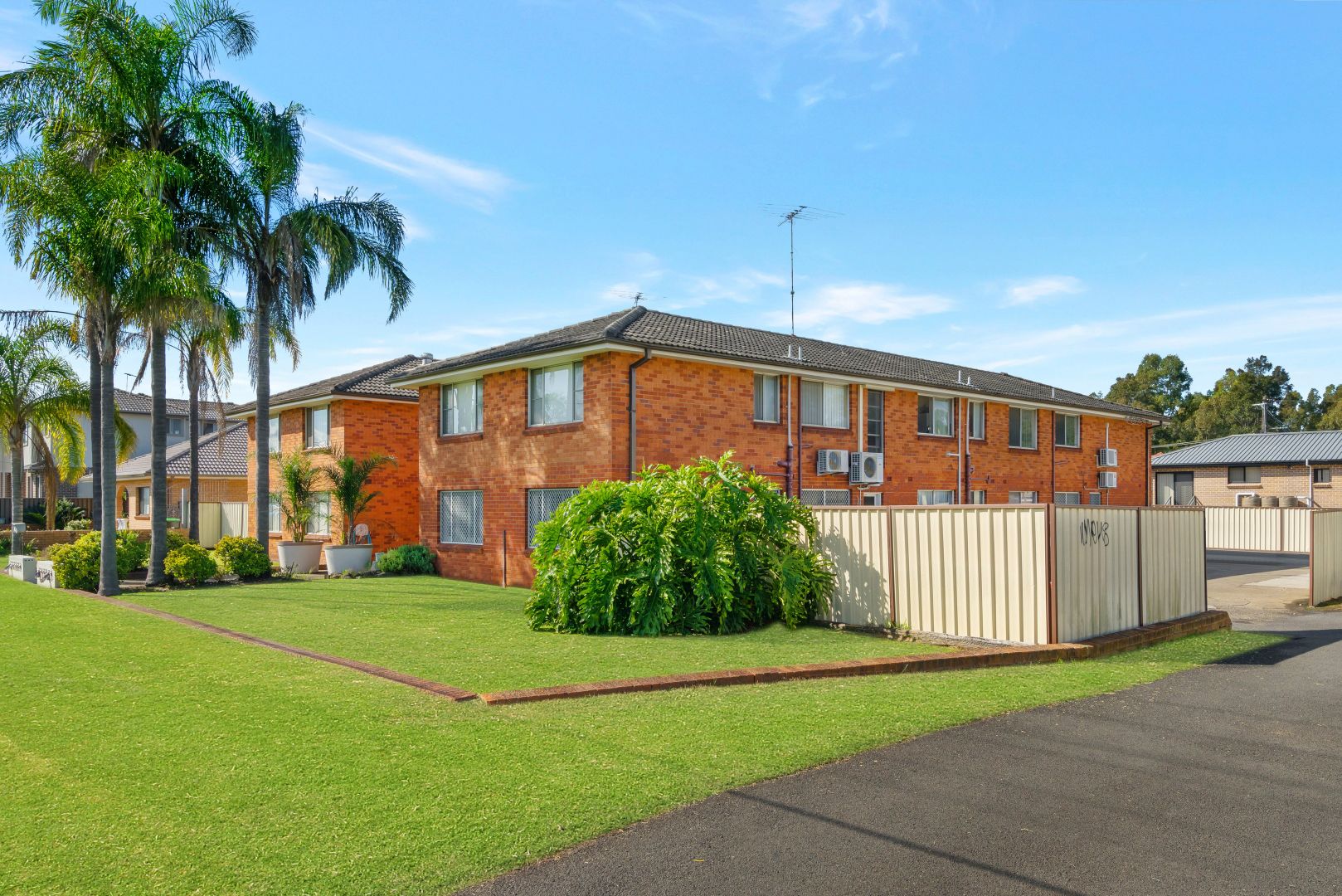 1/12-14 Market Street, Moorebank NSW 2170, Image 2