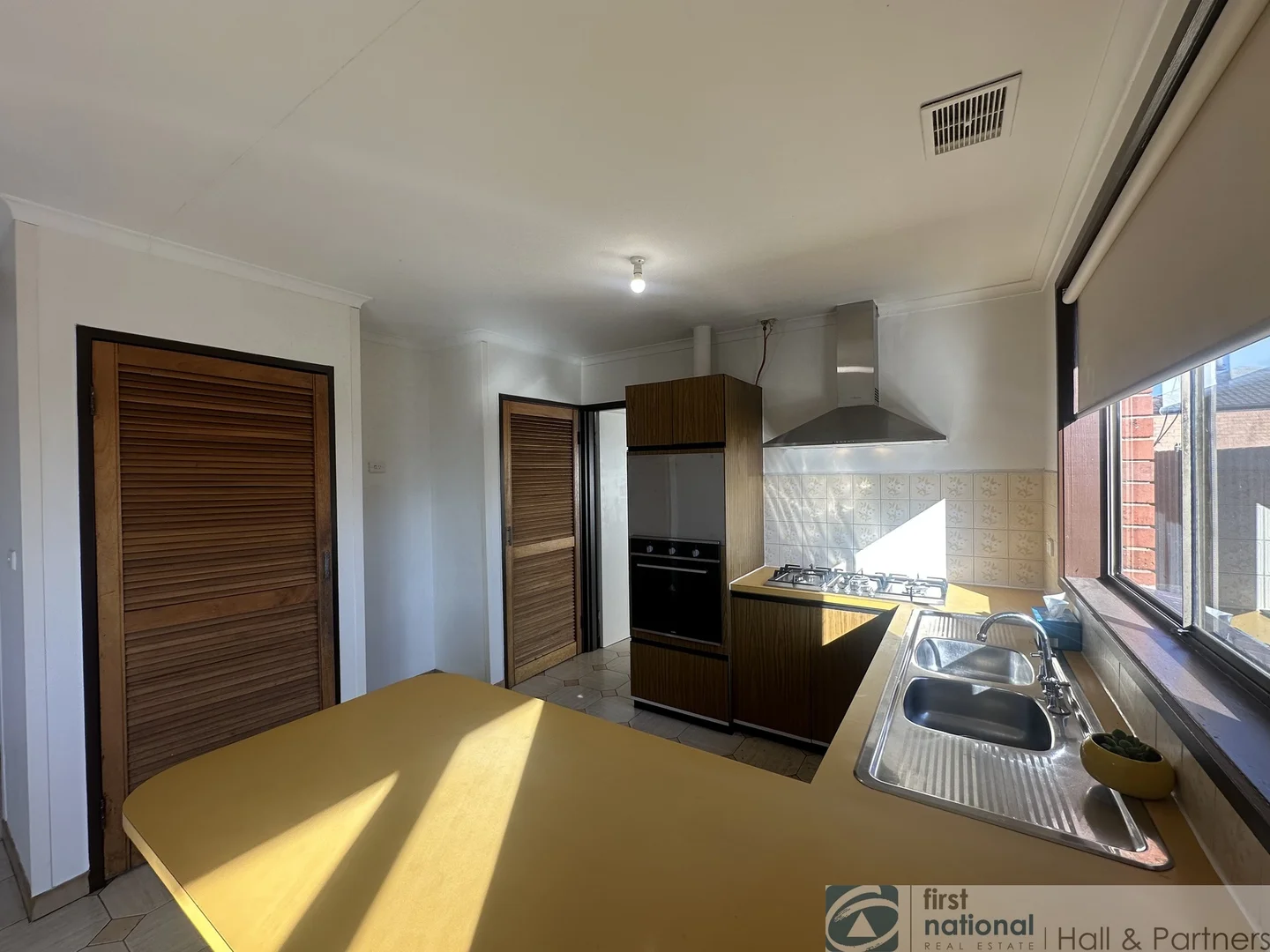 Additional image 3 of 2/1 Easterleigh Court, Dandenong VIC 3175