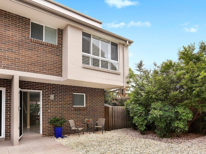 4 bedrooms Townhouse in 22/16 Carson Street DUNDAS VALLEY NSW, 2117